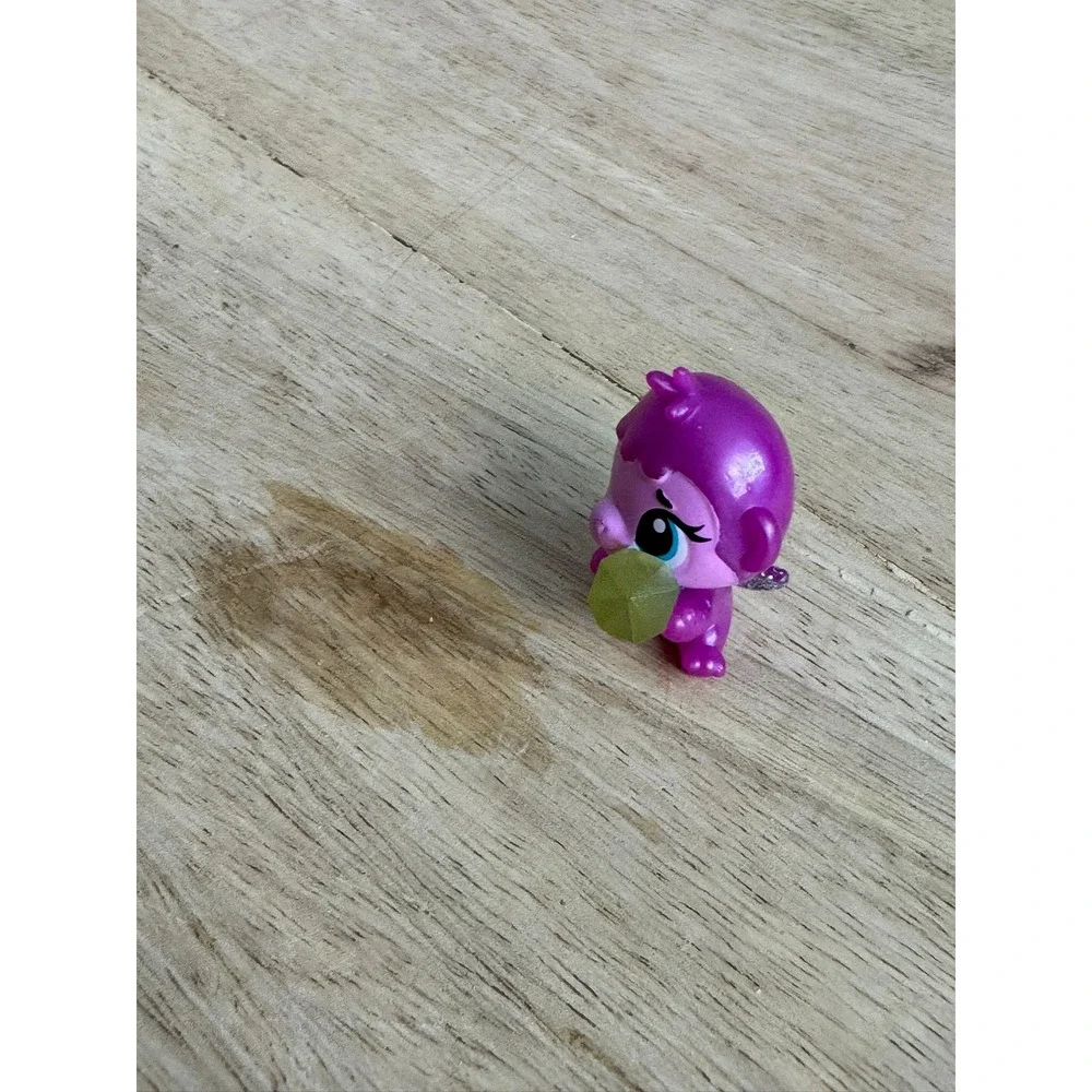 Hatchimals Colleggtibes purple‎ monkey Gorillabee Pink and Yellow